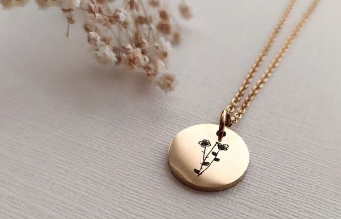 Personalized Necklaces: A Timeless Accessory for Self-Expression