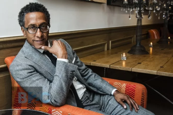 Andre Royo Net Worth: Actor's journey from Bubbles to financial success.